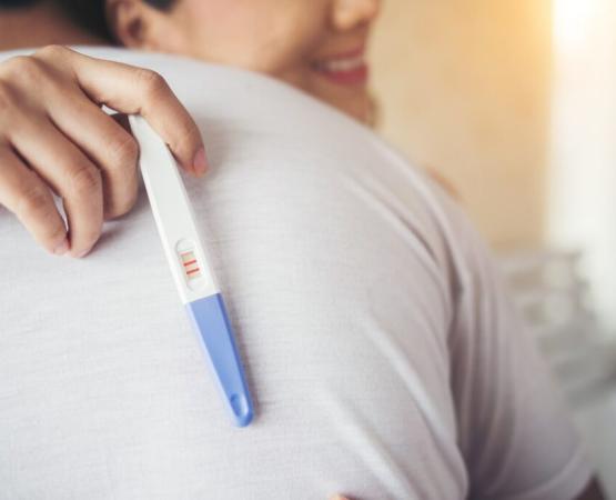 Hỏi đáp sức khỏe: Thụ tinh ống nghiệm IVF là gì?
